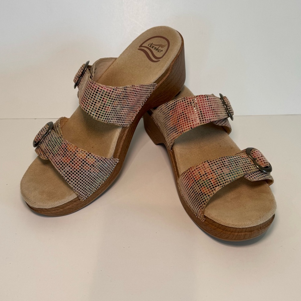 Dansko Sophie Sand Stained Glass Size 40 Leather Double Strap Slide On Sandals